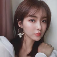 地摊小表妹702398076