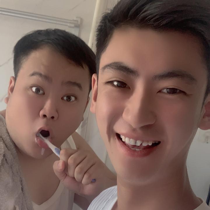 武大肥与刘二毛zyang616